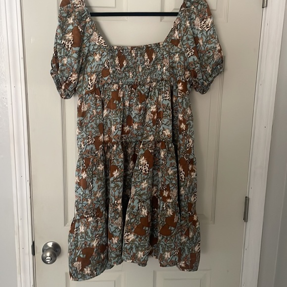 Entro size large dress - Picture 3 of 3